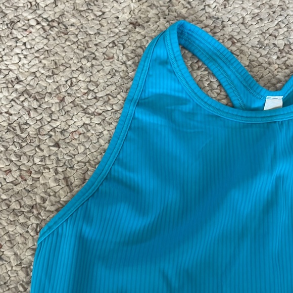 NWT Lululemon Base Pace Tank - Picture 2 of 4